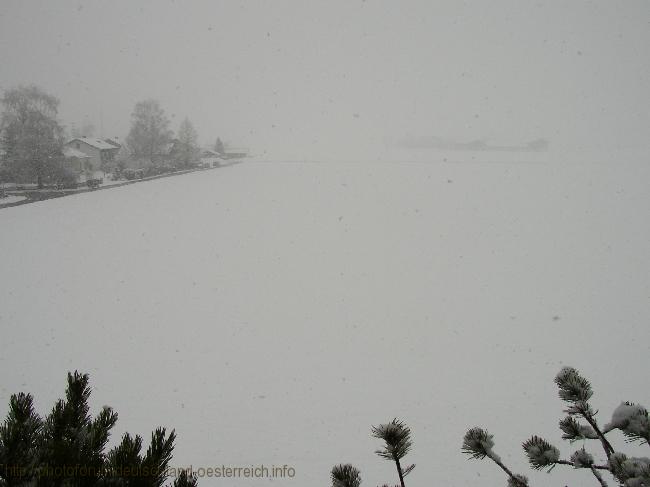 INNTAL > Am 4.März 2006 > das ist kein Wintermärchen mehr > Wo sind die Berge?