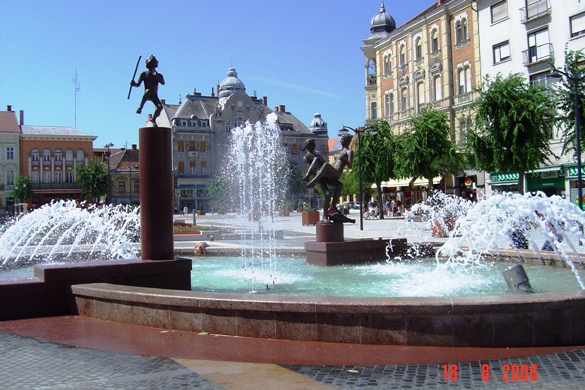 SZOMBATHELY > Hauptplatz > Springbrunnen