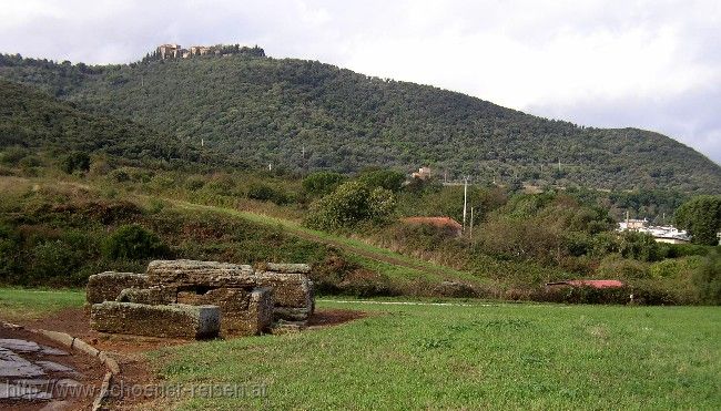 POPULONIA > obere Stadt und Gräber