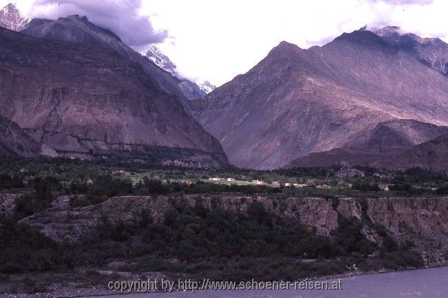 NORDPAKISTAN > Indus > Terrassen
