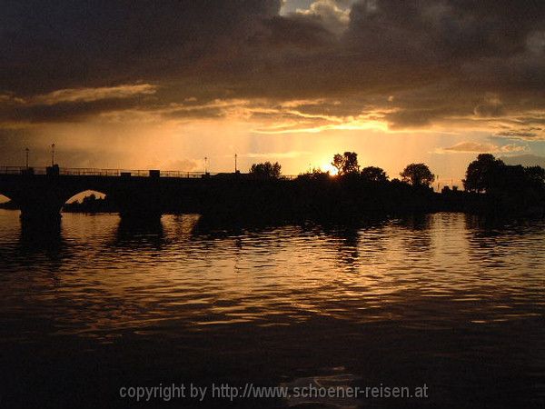 IRLAND: SHANNON > Banagher