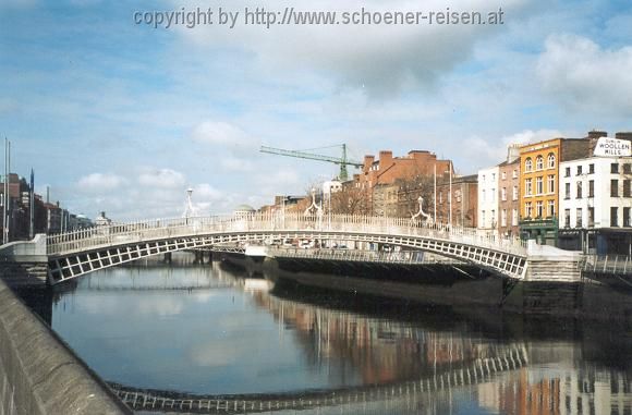 Dublin - Half Penny Bridge