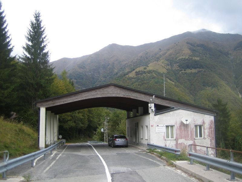 Grenze Gebäude Slowenien Ucceatal