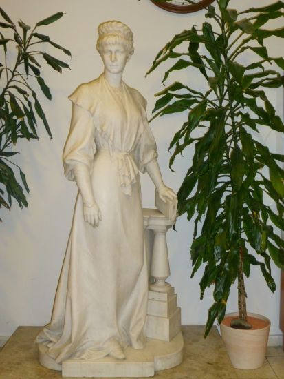 A:Wien>Haus Schönbrunn>Elisabethstatue