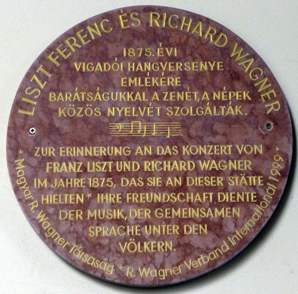 H:Budapest>Vigadó>Gedenktafel>Liszt-Wagner