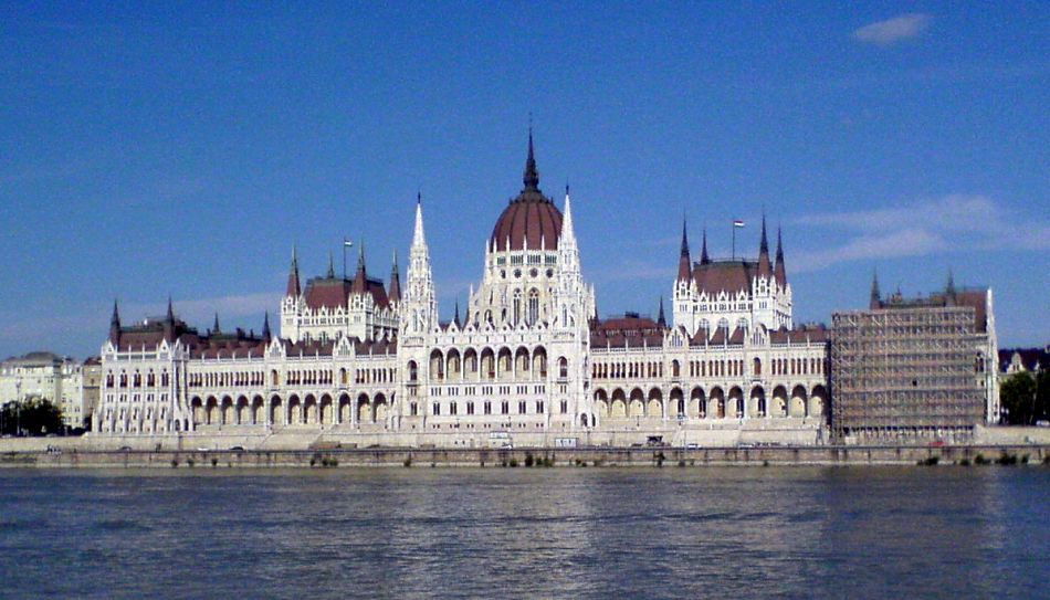 H:Budapest>Parlament vom Budaer Ufer