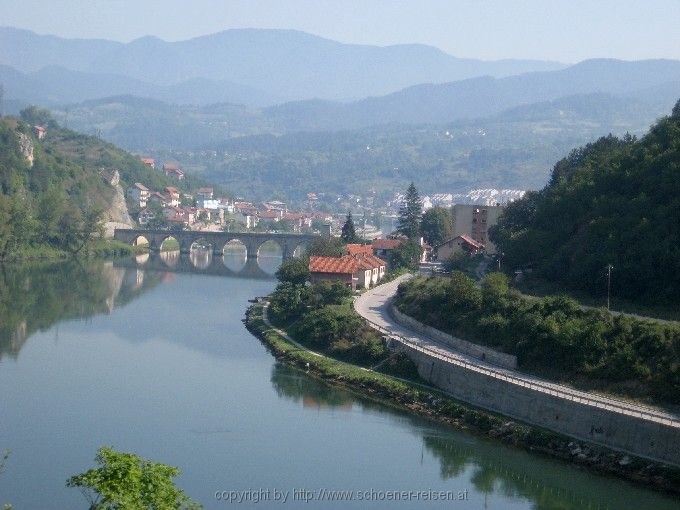 Drina > Brücke