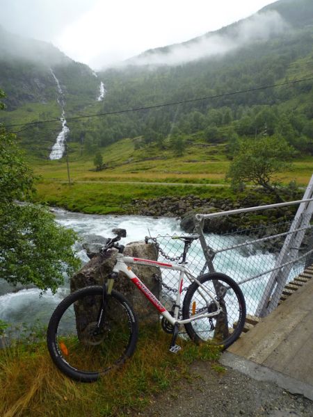 N:Flåmsbana>Myrdalsfossen>Fahrradtour3