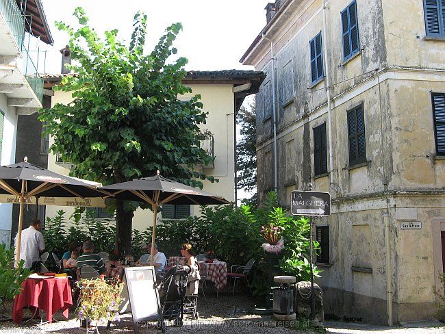 ISOLA SUPERIORE DEI PESCATORI > Via San Vittore