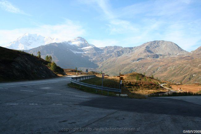 SIMPLON-PASSSTRASSE > Passhöhe 2005 m > Blick in Richtung Simplon