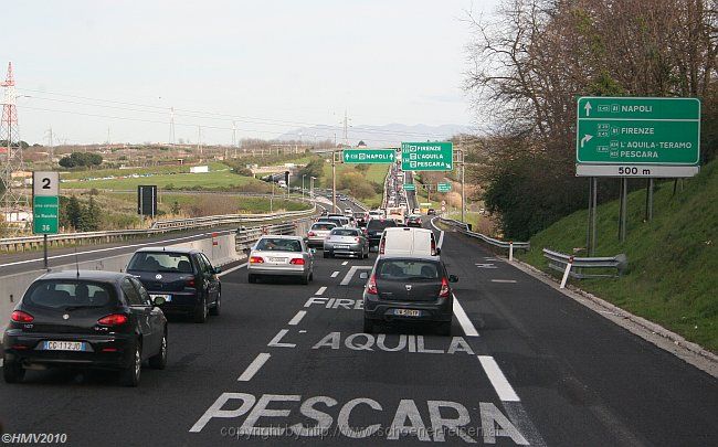 E821 > Autobahn von Rom zur A1