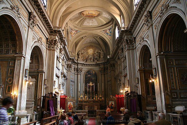 ROMA > Chiesa Vincenzo e Anastasio