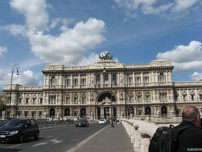 ROMA > Ponte Umberto I. > Palazzo di Giustizia