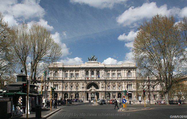 ROMA > Ponte Umberto I. > Palazzo di Giustizia