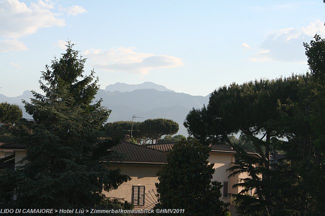 LIDO DI CAMAIORE > Hotel Liù > Zimmerbalkonausblick