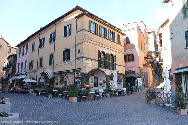 NEMI > Piazza Umberto I