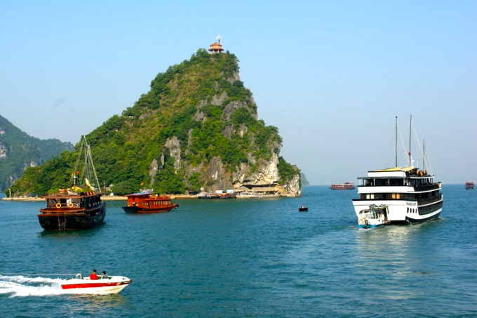 HALONG-BUCHT > Tour auf einer Dschunke 8