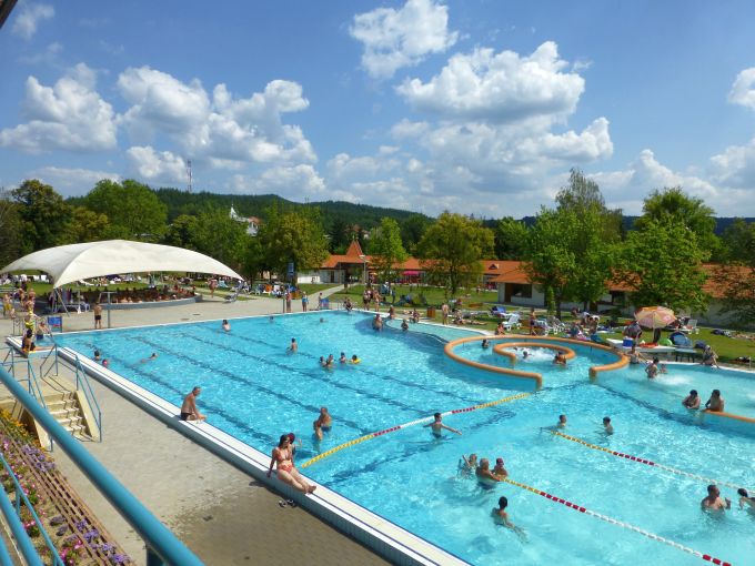 H:Bükkszékfürdő>Schwimmbecken1