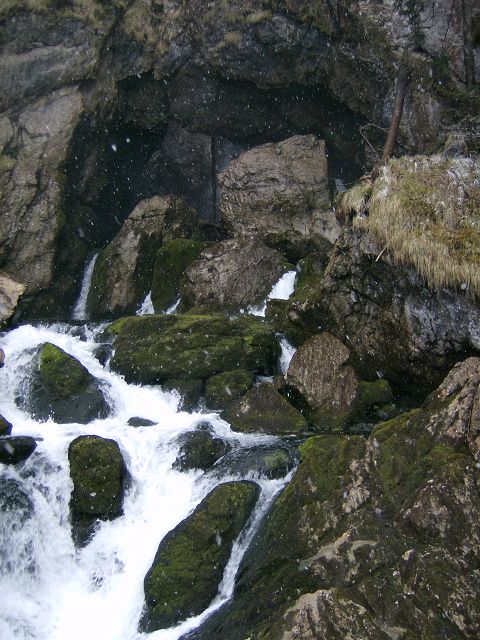 GOLLING > Wasserfall 2