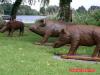 Holzschweine im Garten des Hotel Seestern Röbel