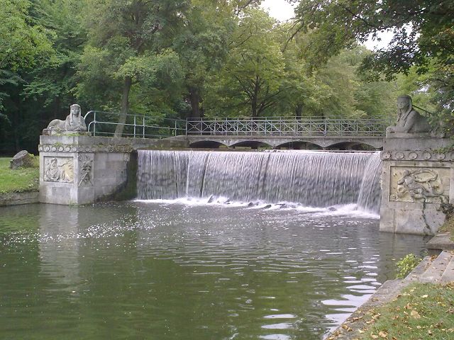 SCHLOSS LAXENBURG 5