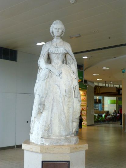 A:Wien>Westbahnhof>Statue Kaiserin Elisabeth