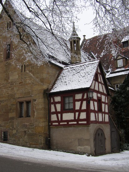 MAULBRONN > KLosterhof > Frühmesserhaus > Rückseite