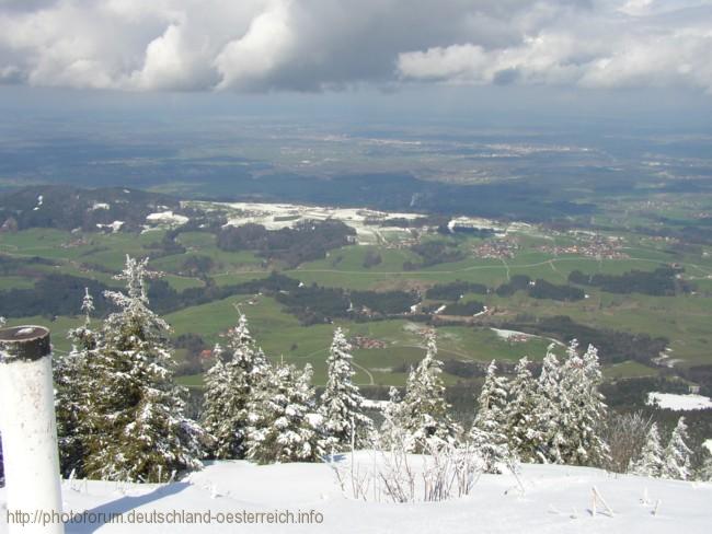 HOCHRIES > Blick hinaus ins Rosenheimer Land