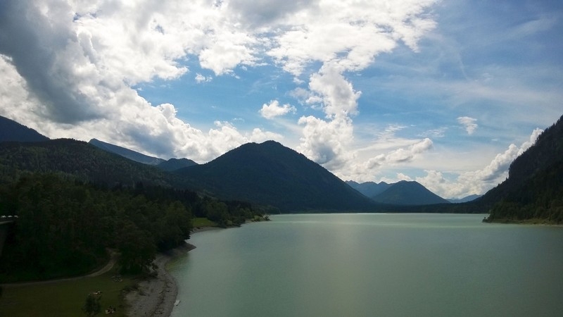 Auffahrt zur Aquila Hütte