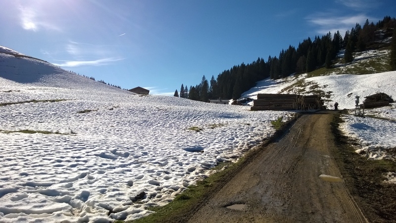 Auffahrt zur Lenggrieser Hütte