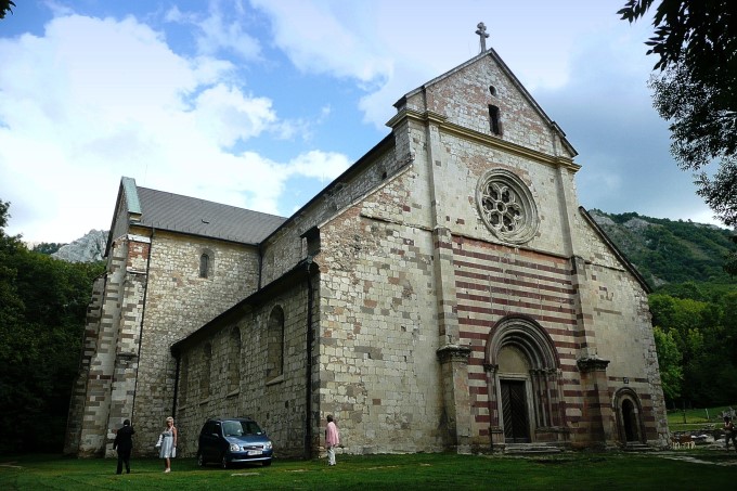 BÉLAPÁTFALVA > spätromanische Klosterkirche 5