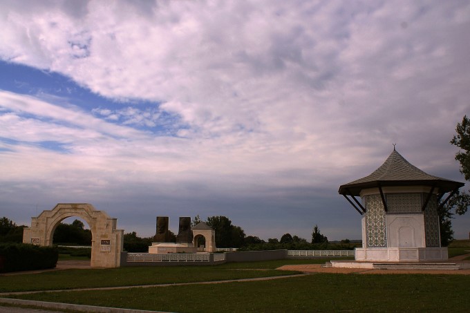 SZIGETVÁR > Türkendenkmal