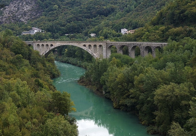 SOLKAN > größte Eisenbahnbrücke