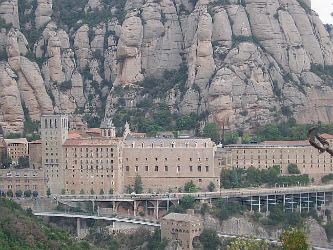 MONTSERRAT > Kloster am Berg Montserrat