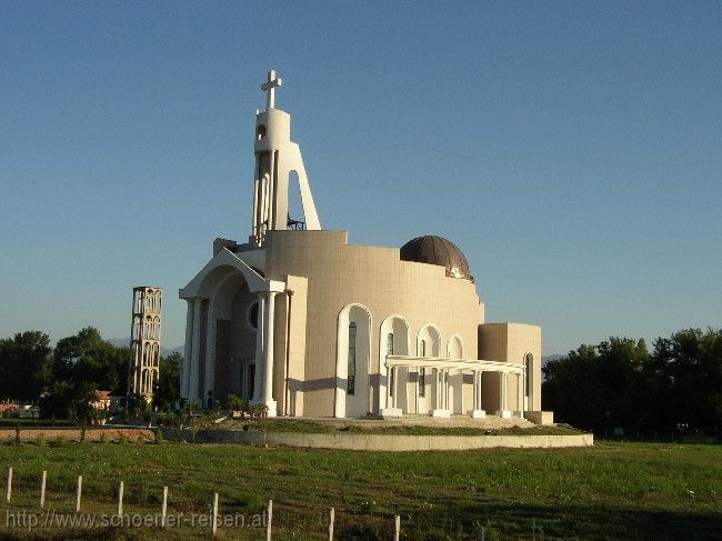 ADA 06 > Kirche bei Donj Stoj