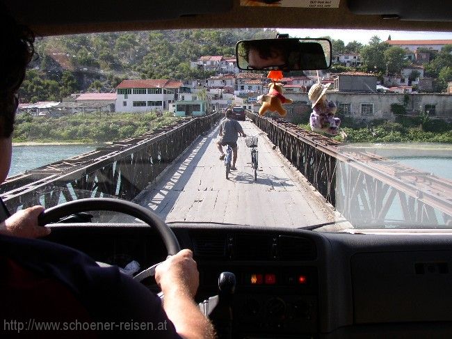 BOJANA > Brücke über die Bojana