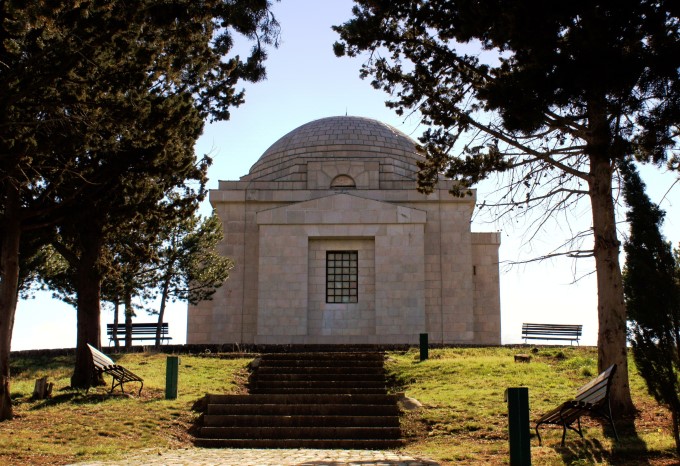 OTAVICE > Mausoleum 8