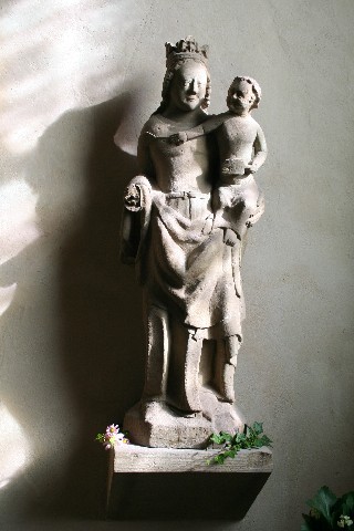 MICHAELSBERG > Michaelskirche > Madonnenfigur