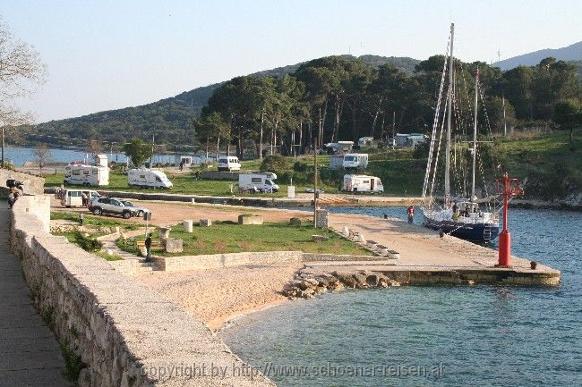 Insel Losinj > Campingplatz bei Osor