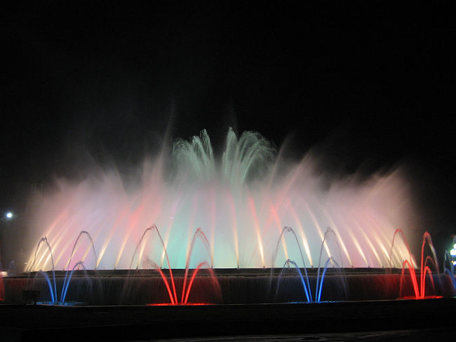 BARCELONA > Plaza Espana > Wasserspiele