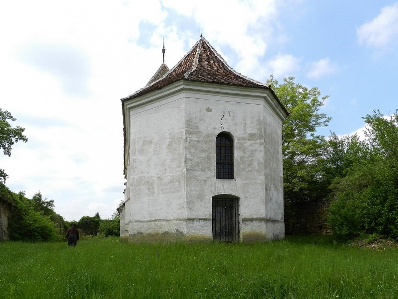 Rodav > Kirche