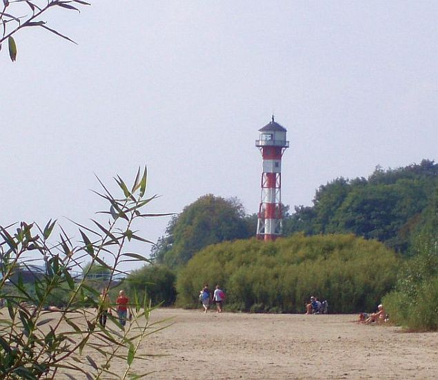 HAMBURG-RISSEN > Leuchtturm Wittenbergen