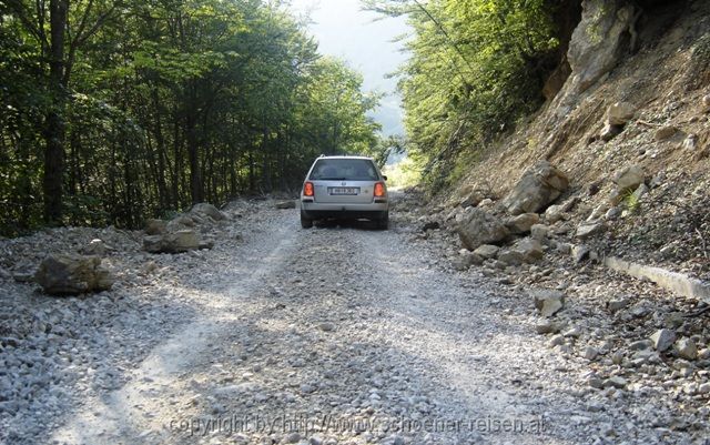 Gebirgsstraße zwischen Savnik und Kolasin 5