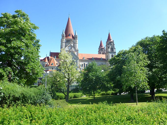 A:Wien>Mexikokirche1