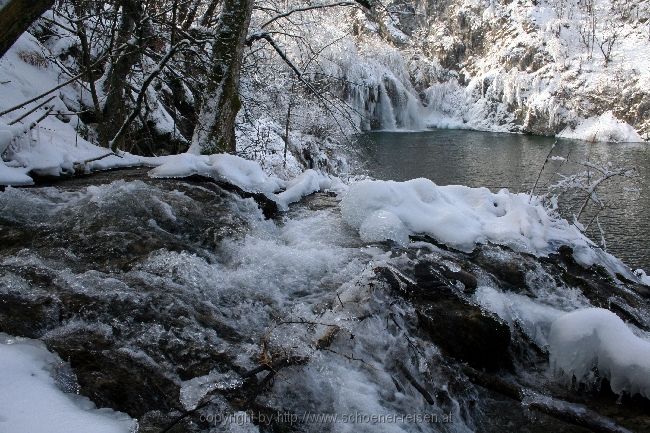 Wintermärchen Plitvice 5