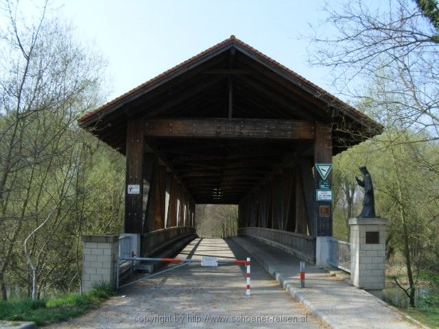 KETSCH > Brücke zur Rheinisel