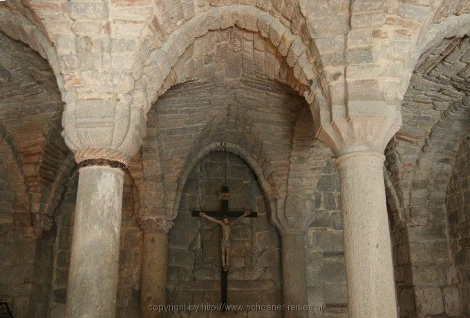 Abbadia San Salvatore > Krypta < 8. Jahrhundert