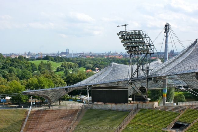 MÜNCHEN > Olympiastadion