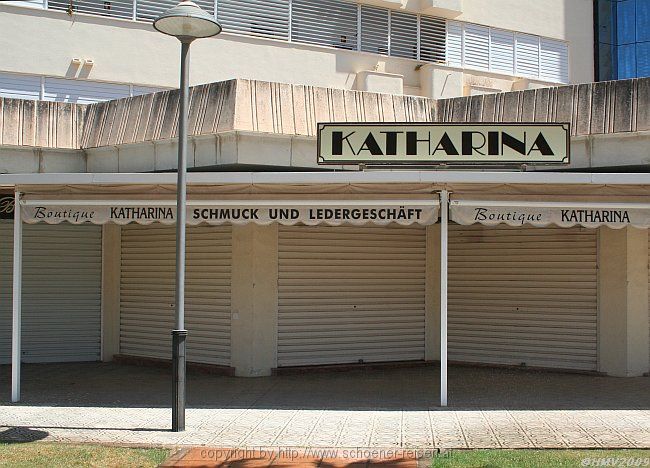 CALA MILLOR > Boutique Katharina