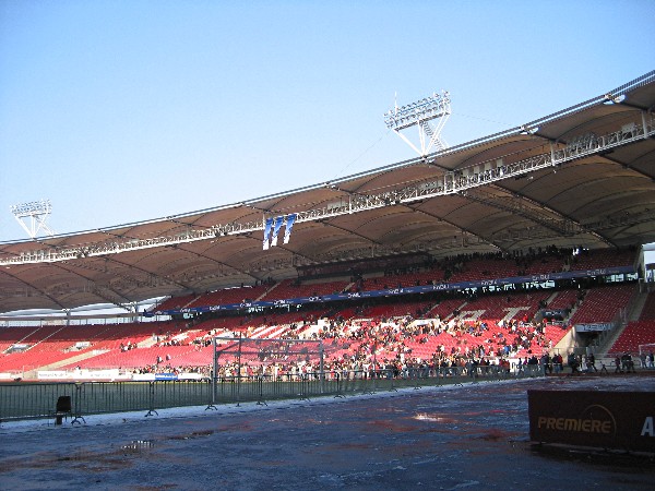 STUTTGART-BAD CANNSTADT > Gottlieb-Daimler-Stadion > EnBW Tribüne